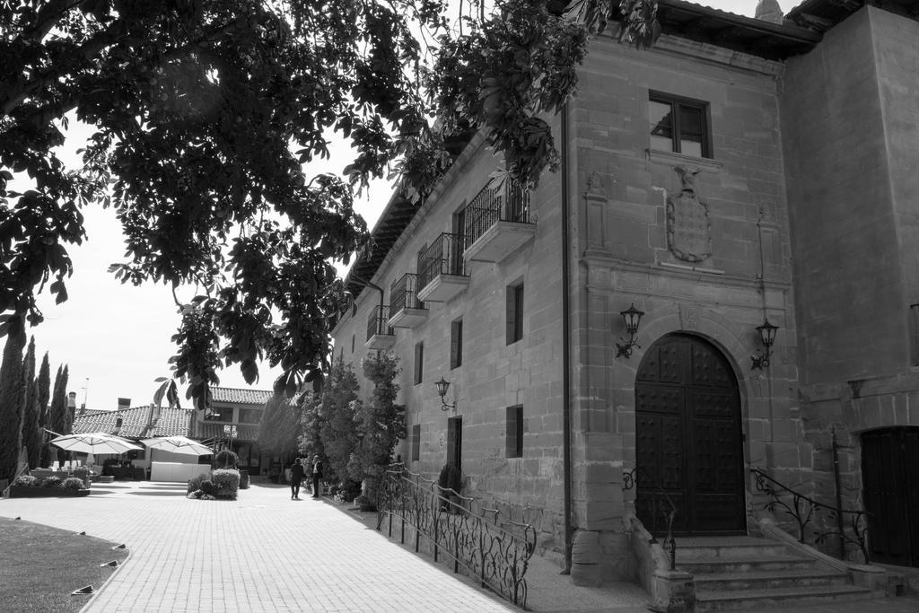 Hospederia Palacio De Casafuerte Сарратон Экстерьер фото